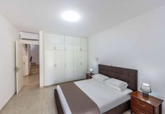 기타 7 Villa Ultima