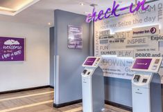 Others 6 Premier Inn Bristol Parkway - M32