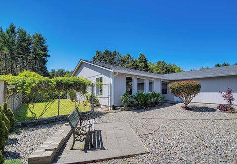 其他 'the Crab Shack' Westport Home Half-mi to Beach!