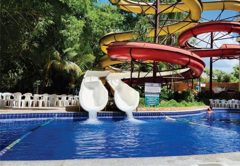 Lainnya Golden Dolphin Express - HotFérias