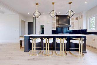 Others 4 Lucky Mansion Luxury Villa in Fort Erie