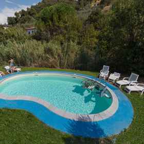 Room 1 Appartamenti Vacanza Terre Di Liguria Trilocale Balcone 4 Pax, Framura Hotels