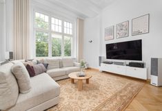 Others 5 Retro Apartment in Wroclaw by Renters