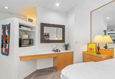 Others 5 Snowcap Escape at Mount Bachelor