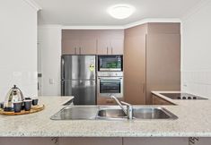 Others 4 Spinnaker Apt 6- Mooloolaba Beach