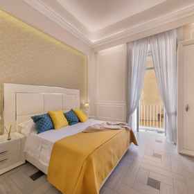 Room 1 你的家 - 皇家蓝套房, Port of Sorrento 酒店