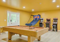 其他 5 Game Farm Villa by Avantstay 10bdr, Private Pond, Spa, Pool Family-friendly