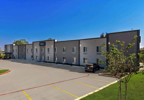 其他 Clarion Pointe