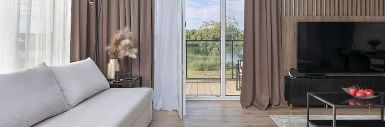 Lain-lain Wellness Resort & SPA Parking by Renters