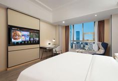 Others 4 Vienna (IFS Changsha Wuyi Square Store)