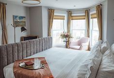 Others 4 Kenoza Hall