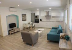 Others 2 Cosconilles Bajo in Roses