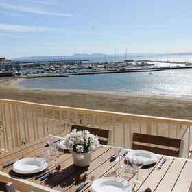 Room 1 Avenida 5A in Roses With 3 Bedrooms and 2 Bathrooms, Hotel El Port de la Selva