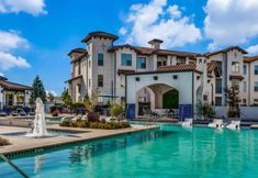 其他 2 Astonishing Cozysuites on I-35 w Pool Parking 06