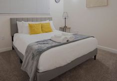 Lain-lain 6 Cozysuites at The Block -direct Skybridge Access 2
