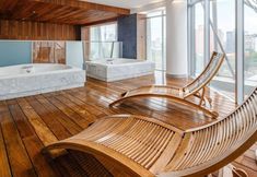 Others 4 2BR Apartment With Jacuzzi - Pool - City Skyline