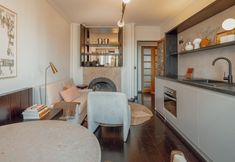 Others 4 Liiiving in Porto - Casa Duque Apartment III