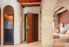 기타 7 La Montre Luxury Boutique Suites