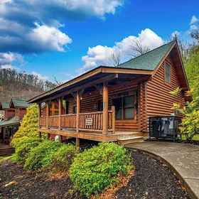 Primary image 1 Mountain Dreaming, Pigeon Forge Hotels