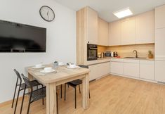 기타 6 Apartament Słoneczny Balkon by Renters