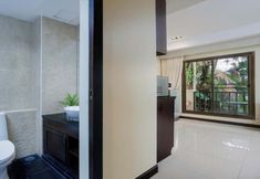 Others 7 Tropical View Condo in Hillside - SGC1