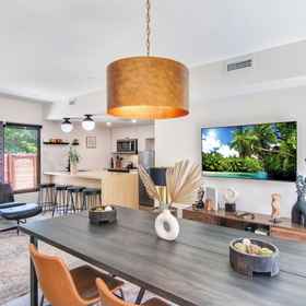 Primary image 1 4BR Sleeps 10 Pet Friendly w/ Bbq!, Hotel Pusat Konvensi Greater Fort Lauderdale