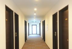 Lain-lain 6 QUEENDOM KARATSU HOTEL