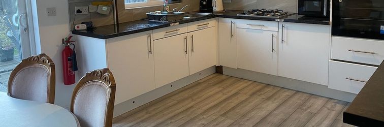 Lain-lain Sittingbourne Serenity - Spacious 4-bed House