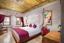 Others Rapsodi Cappadocia