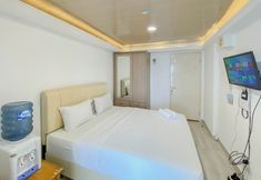 기타 4 Modern Look Studio At Bassura City Apartment