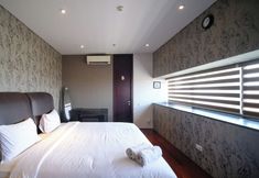 Others 2 Strategic And Spacious 2Br At Sumatra36 Apartment