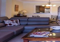 Others 3 2 Bed Apartment Sleeps 4 - Pool Access - Garden