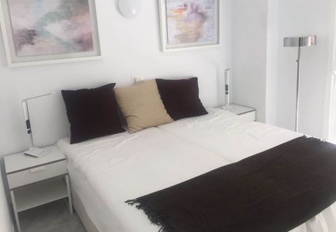 Others Apartment Sleeps 4 Near Beach