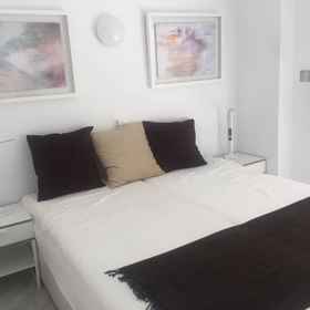 Primary image 1 Apartment Sleeps 4 Near Beach, Benadalid Hotels