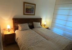 Lainnya 5 Flat Sleeps 4 With Pool and Terrace