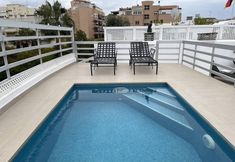 Others 2 Pent-house, 3 Bedroom, Sleeps 6, Parking