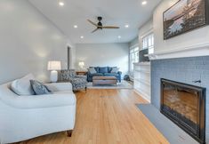 其他 5 Charming Ticonderoga Home - Walk to Downtown!