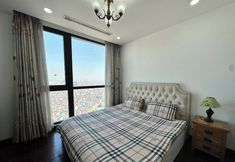 Others 4 Luxury Condotel in Vinhomes Royal City