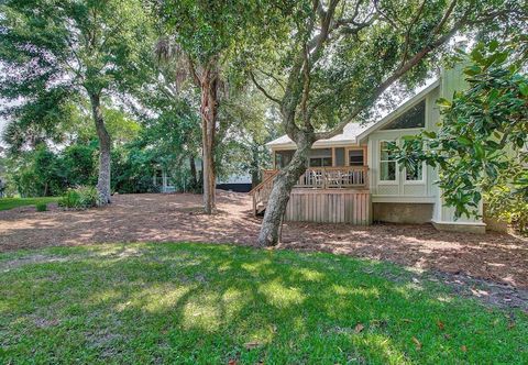 Others Lake Village 10 by Wild Dunes, With Amenities