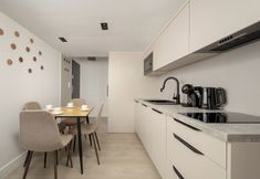 Lain-lain 4 Cosy Studio for 4 People by Renters