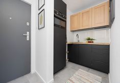 Lainnya 5 Beige Apartment Near Center by Renters