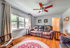 Others 5 9 Mi to Dtwn: Fort Worth Home w/ Patio & Yard