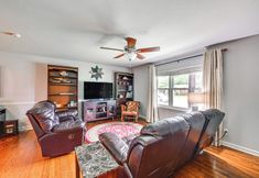 Others 3 9 Mi to Dtwn: Fort Worth Home w/ Patio & Yard