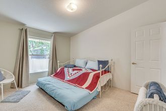 Lainnya 4 Waterfront Shady Cove Home w/ Fishing Deck!