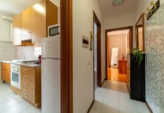 อื่นๆ 2 Scarlet Apartment with Garden