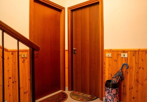 อื่นๆ Scarlet Apartment with Garden