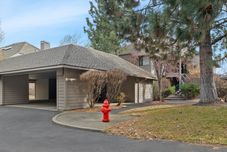 Lain-lain Riverview Hideaway