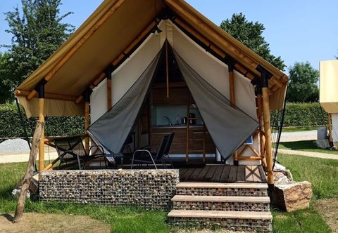 อื่นๆ Safari Tent With Bathroom, 9 km From Maastricht