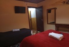 기타 4 Casa da Dine