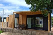 其他 Nice Chalet With Terrace, 9 km From Maastricht